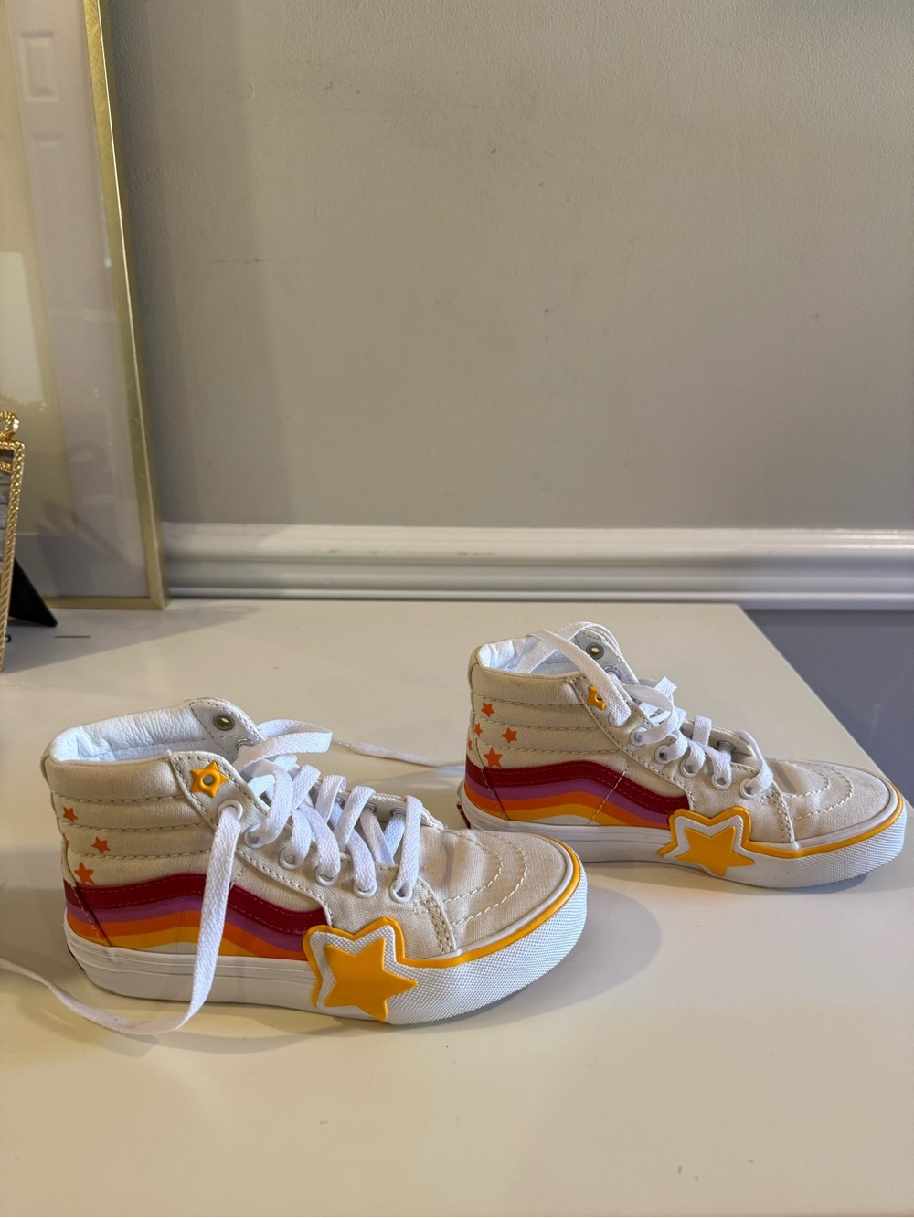 Vans Kids White High-Top Sneakers with Rainbow Stripes and Yellow Star